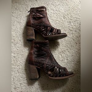 Freebird Cognac Bella